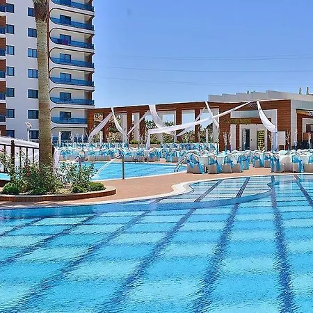 Alanya Azura Park Махмутлар